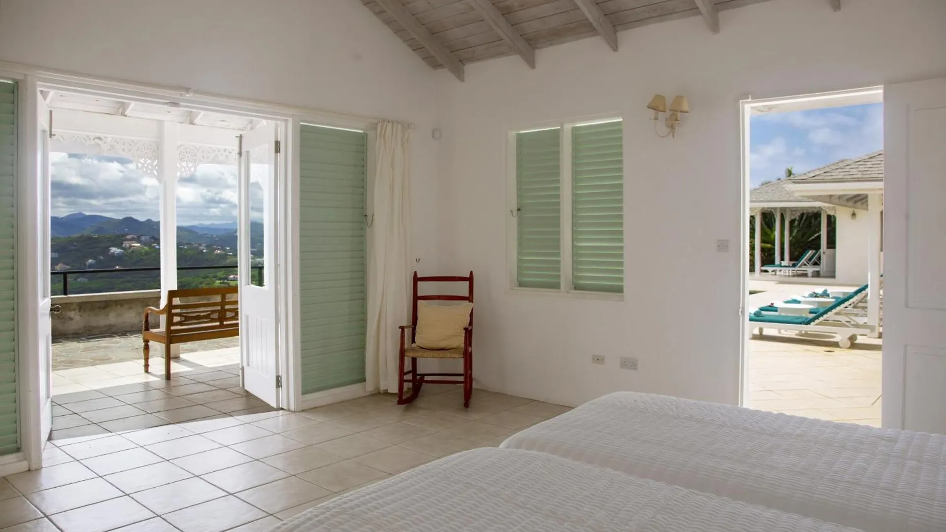 Zephyr Hill - 4 Bedroom Villa With Awe Inspiring Views Villa Cap Estate