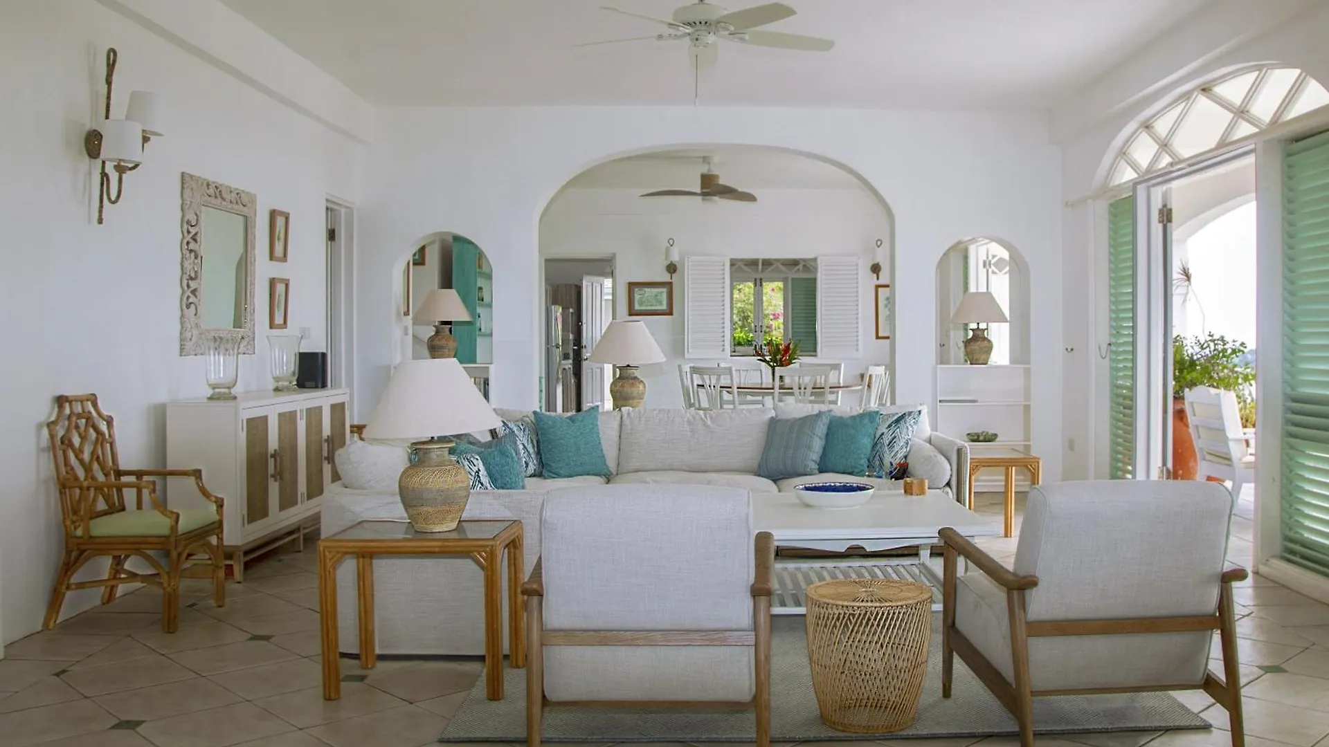Zephyr Hill - 4 Bedroom Villa With Awe Inspiring Views Villa Cap Estate