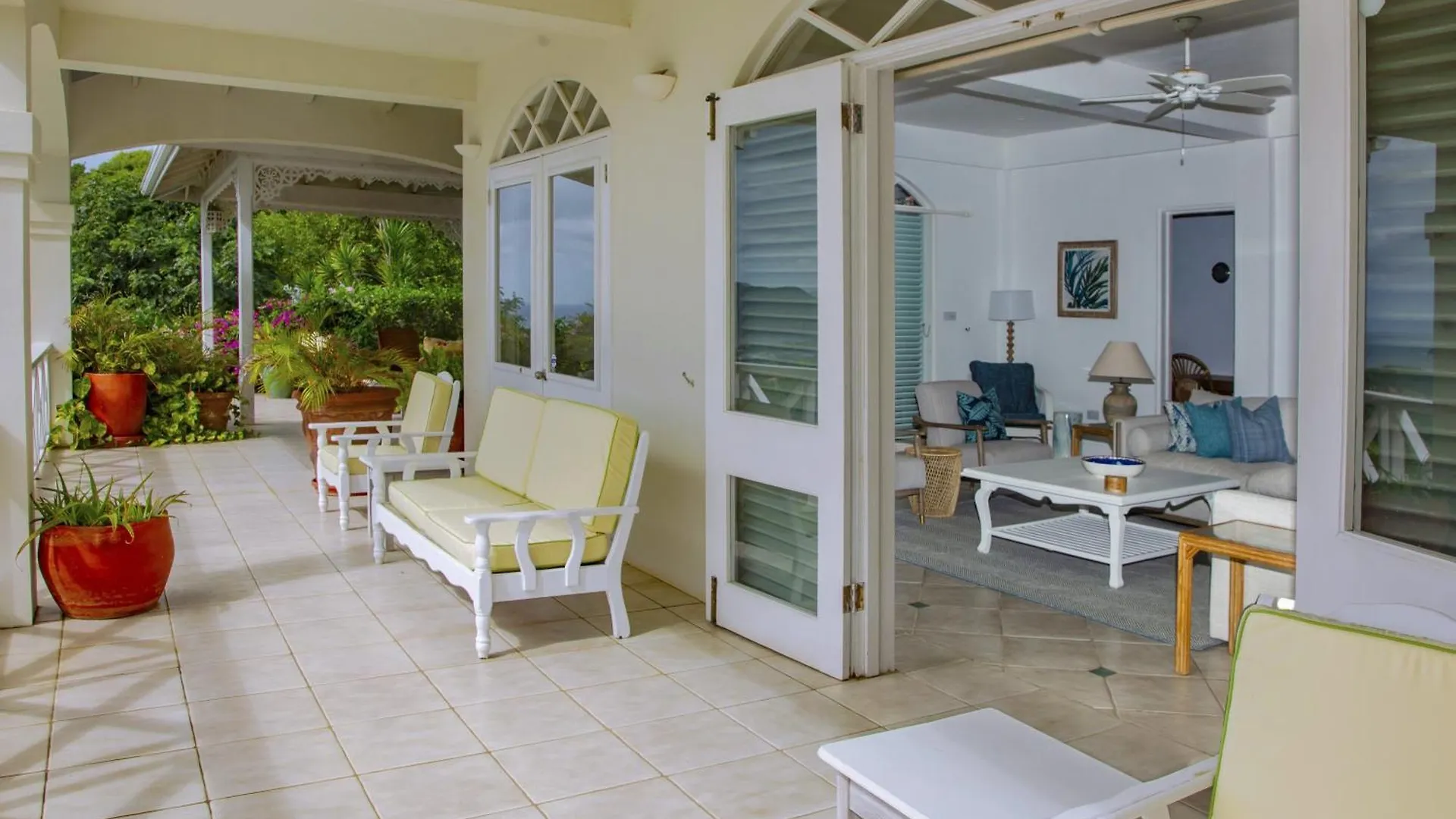 Zephyr Hill - 4 Bedroom Villa With Awe Inspiring Views Villa Cap Estate 0*,