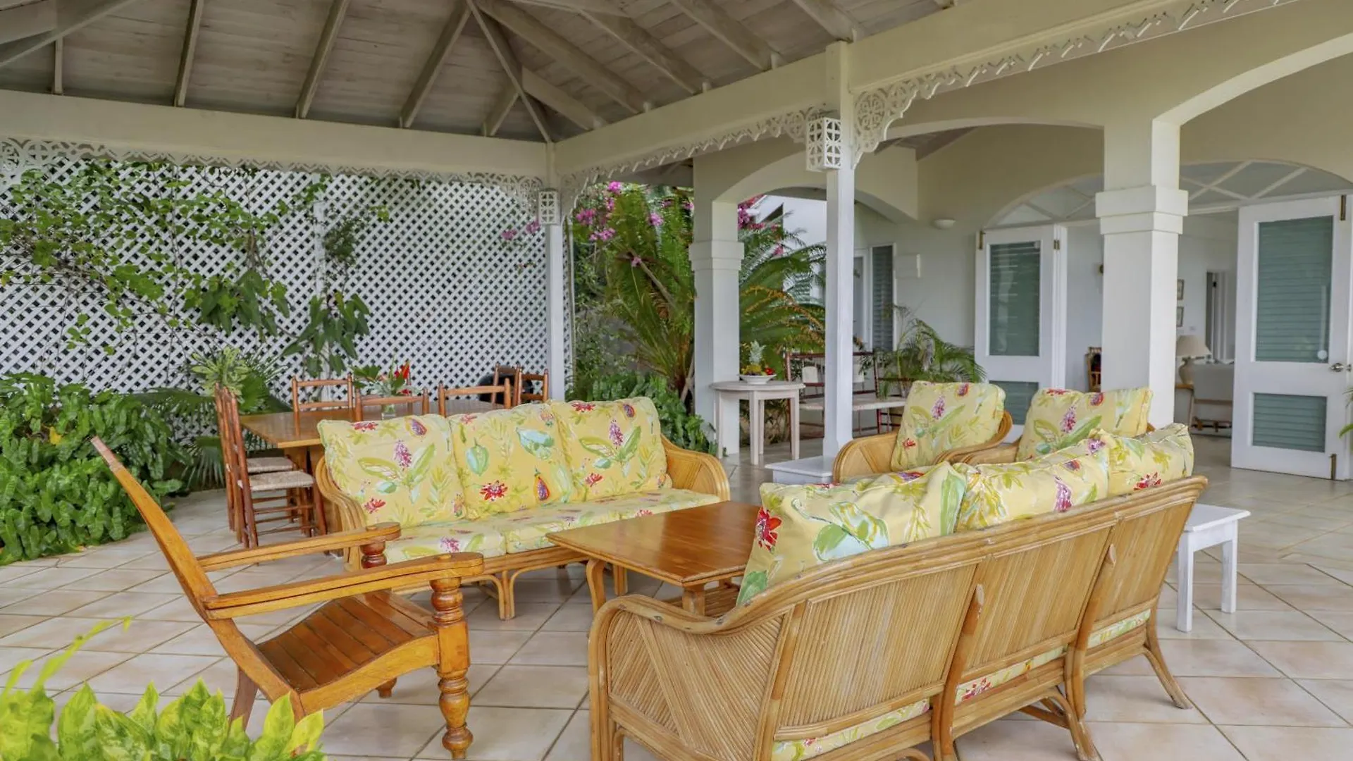 Zephyr Hill - 4 Bedroom Villa With Awe Inspiring Views Villa Cap Estate