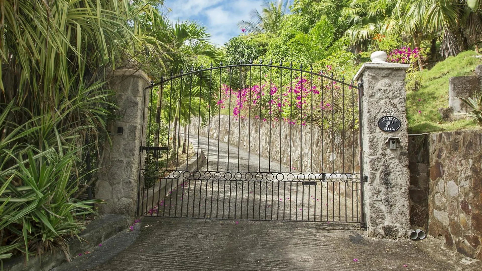 Cap Estate Zephyr Hill - 4 Bedroom Villa With Awe Inspiring Views Villa 0*, Cap Estate